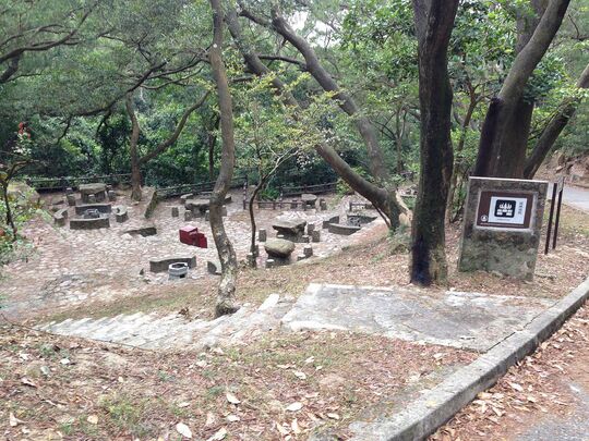 金山路烧烤场
