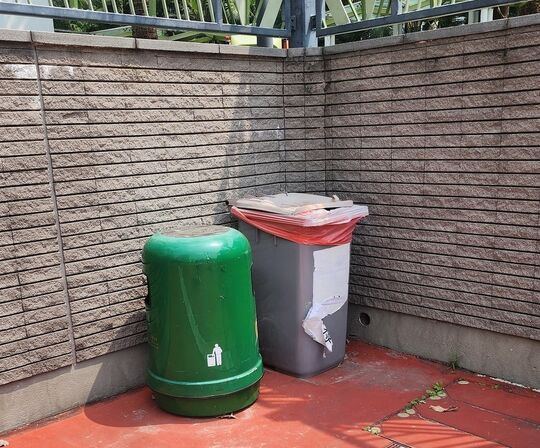 Kwun Tong Recreation Ground (Nearly by No. 3 Basketball Court exit) (2)